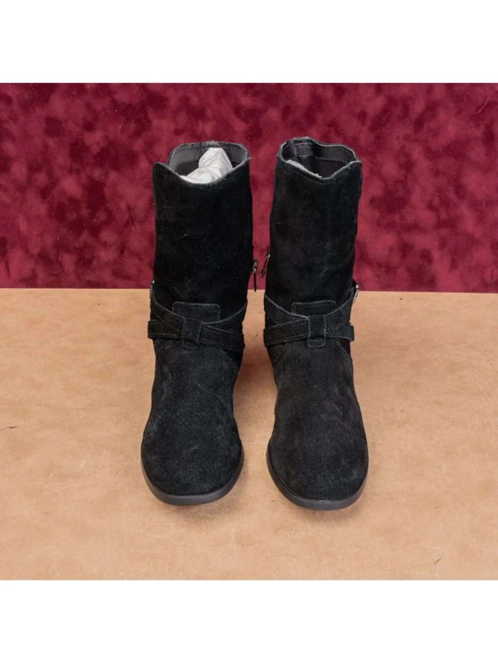 Koolaburra Women Black Suede Modern Fall Strap Comfortable Boots sz 6